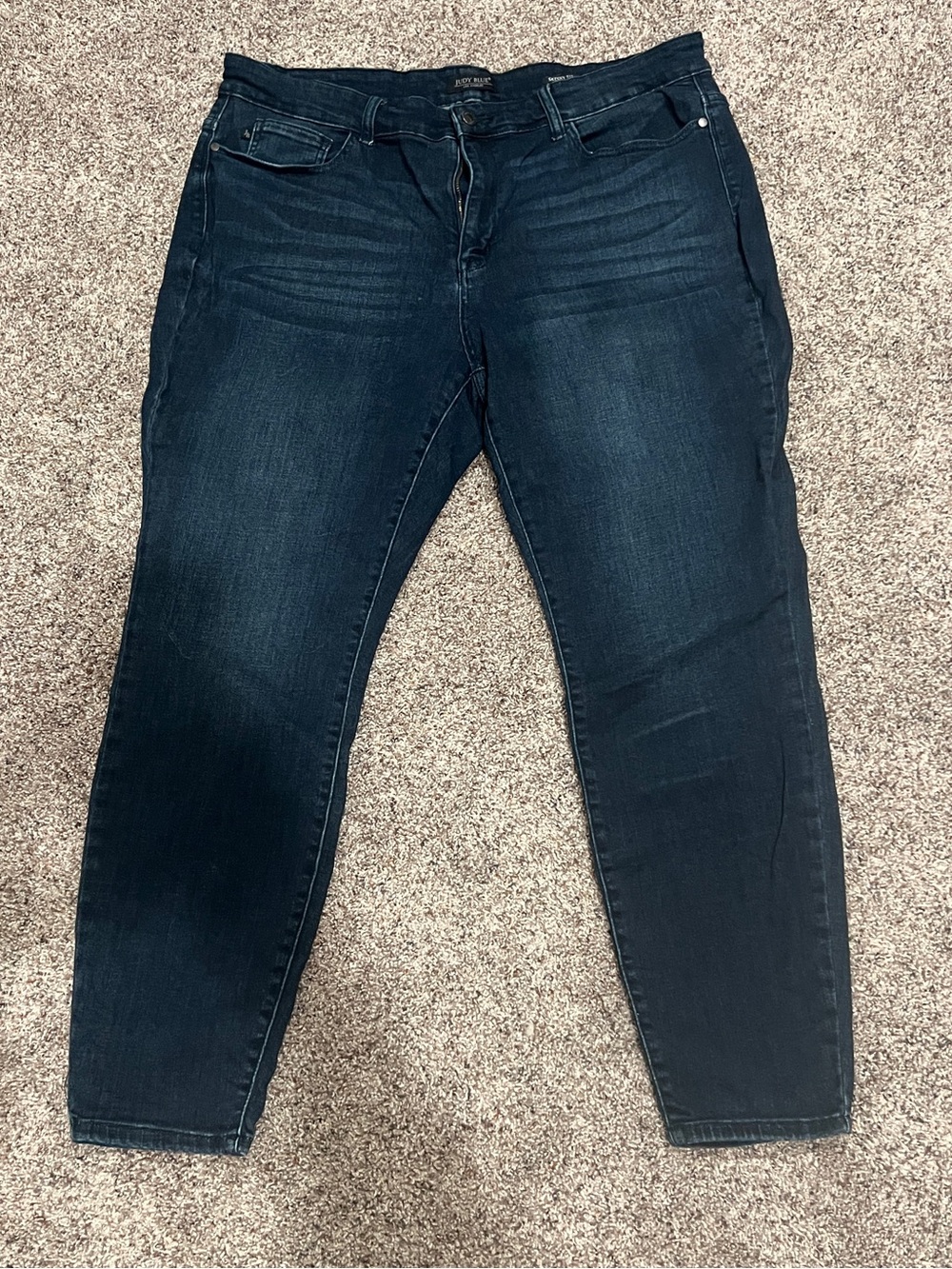 Judy Blue Skinny Fit dark blue wash skinny jeans 22W
